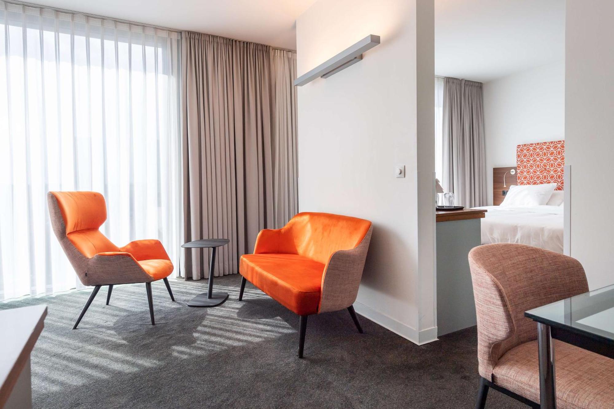 Doubletree By Hilton Frankfurt Niederrad Hotel Frankfurt am Main Kültér fotó